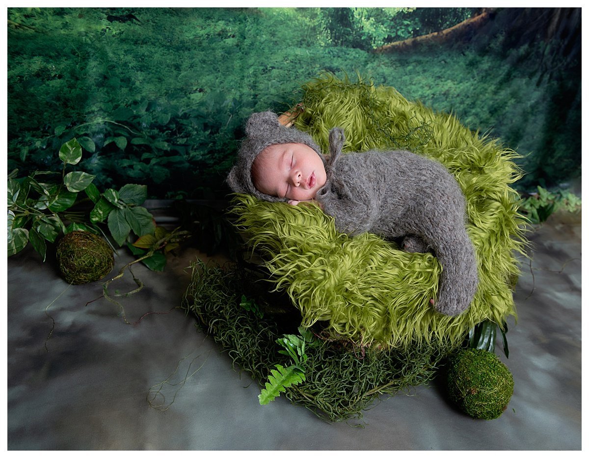 Newborn Photographer in Jacksonville, Florida - Oswar Photography